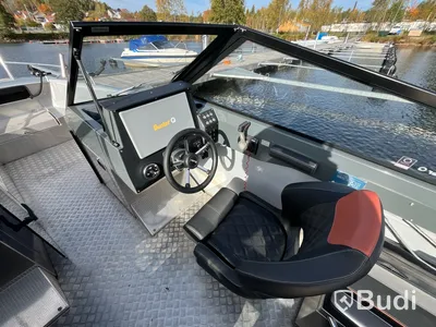 Buster Magnum Motorbåt 2019