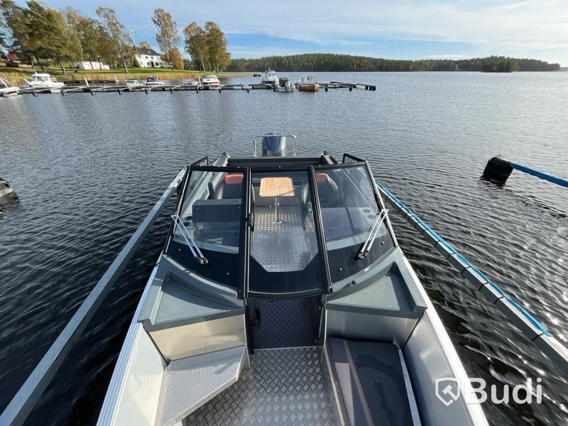 Buster Magnum Motorbåt 2019