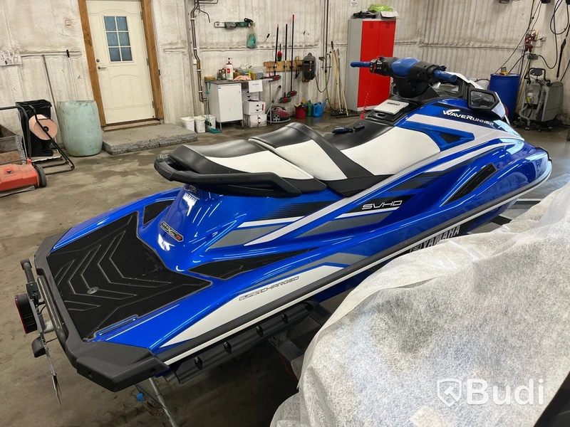 Vattenskoter Yamaha GP1800 Längd (m): 3,35