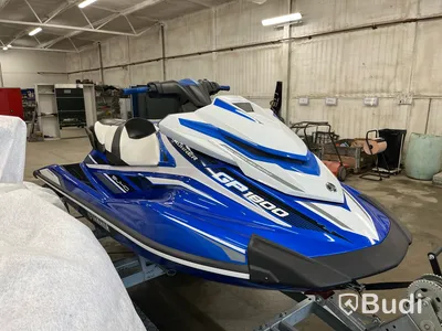 Vattenskoter Yamaha GP1800 Längd (m): 3,35