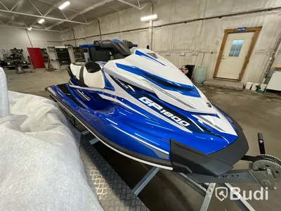 Vattenskoter Yamaha GP1800 Längd (m): 3,35