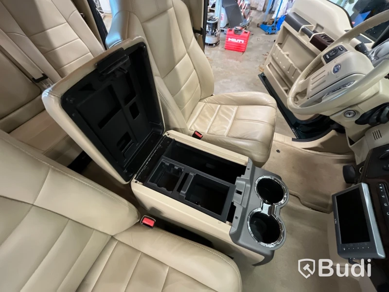 FORD F450 -2008 | DIESEL Crew Cab Endast 5808mil