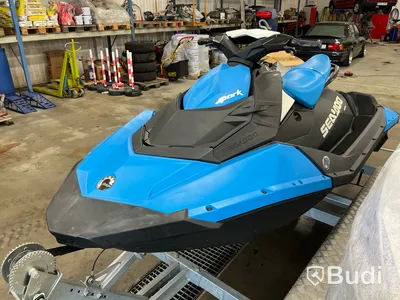 Sea-Doo Spark 2017, blå Längd (m): 2,79 Motorbåt