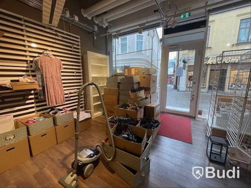 Barnklädesbutik "Strands" i Västerås (stort parti)
