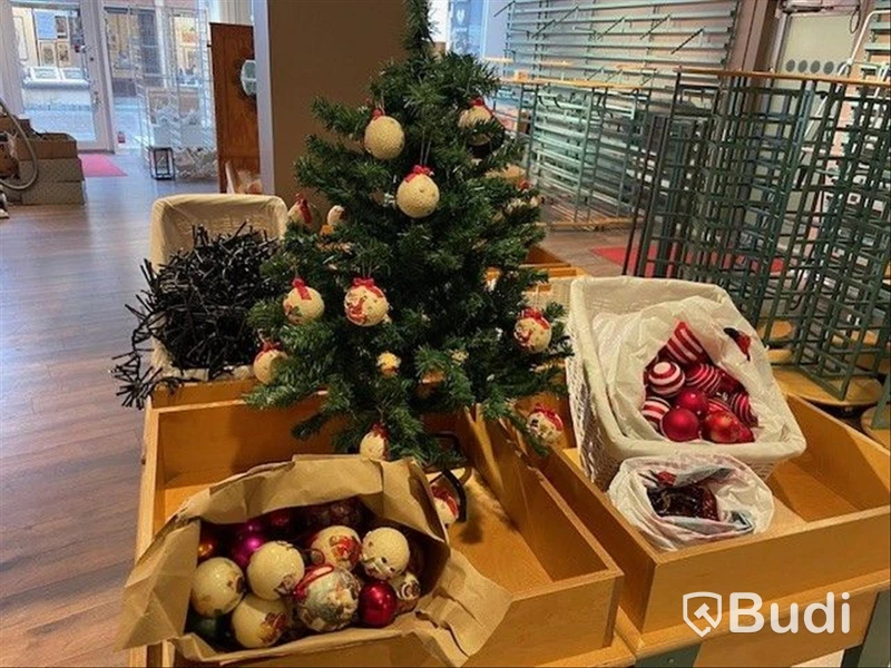 Barnklädesbutik "Strands" i Västerås (stort parti)