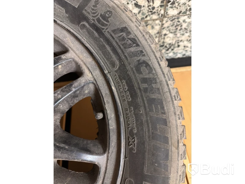 Hjul Mercedes, 225/55 R16, dubbdäck