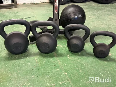 3st slamballs samt Kettlebellset, Thor Fitness/ Nordic Fighter