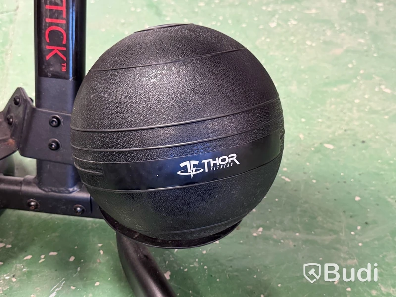 3st slamballs samt Kettlebellset, Thor Fitness/ Nordic Fighter