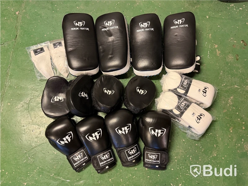 Boxningsset #2 - Nordic Fighter, handskar och mittsar