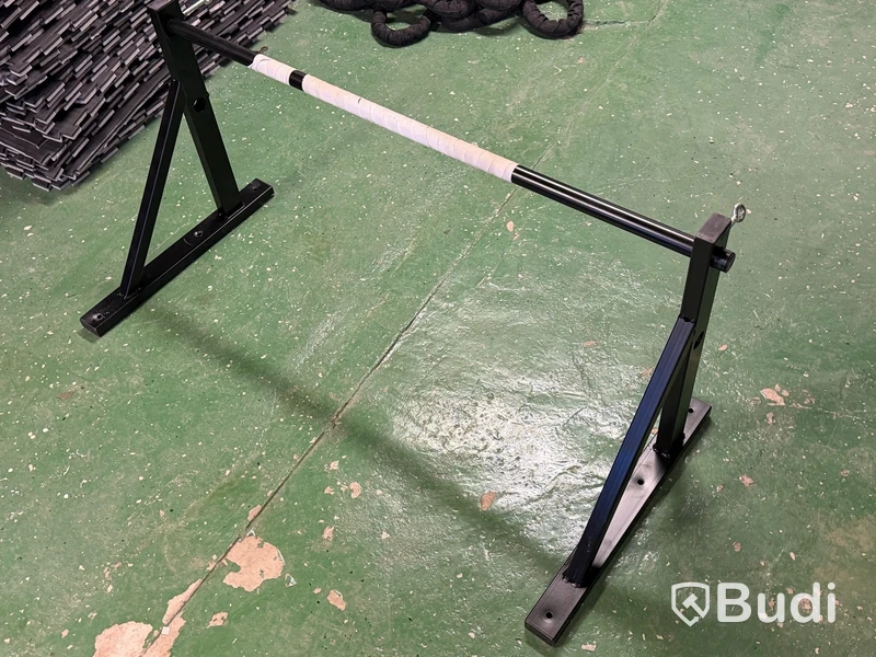 Pull up bar