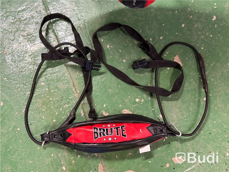 Päronboll med väggstativ, Nordic Fighter, samt speedball, Brute
