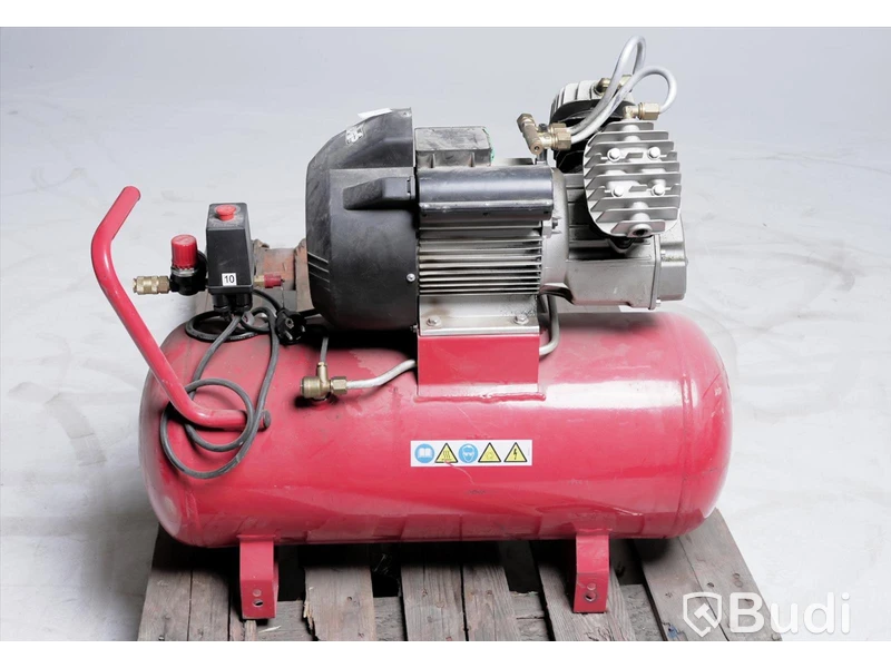 Kompressor - Herkules 450/10/50 Obs! Saknar hjul