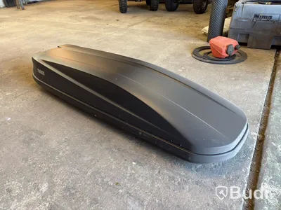 Takbox Thule, svart