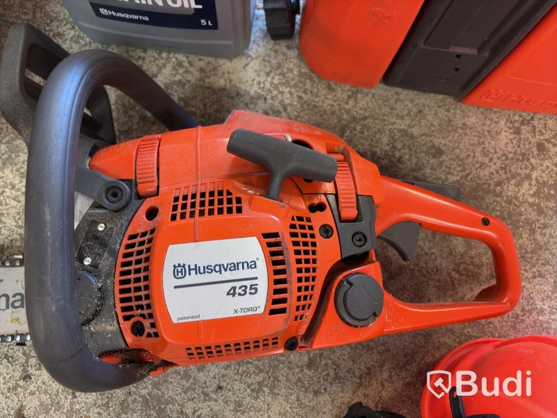 Husqvarna 435 X-Torq Chainsaw