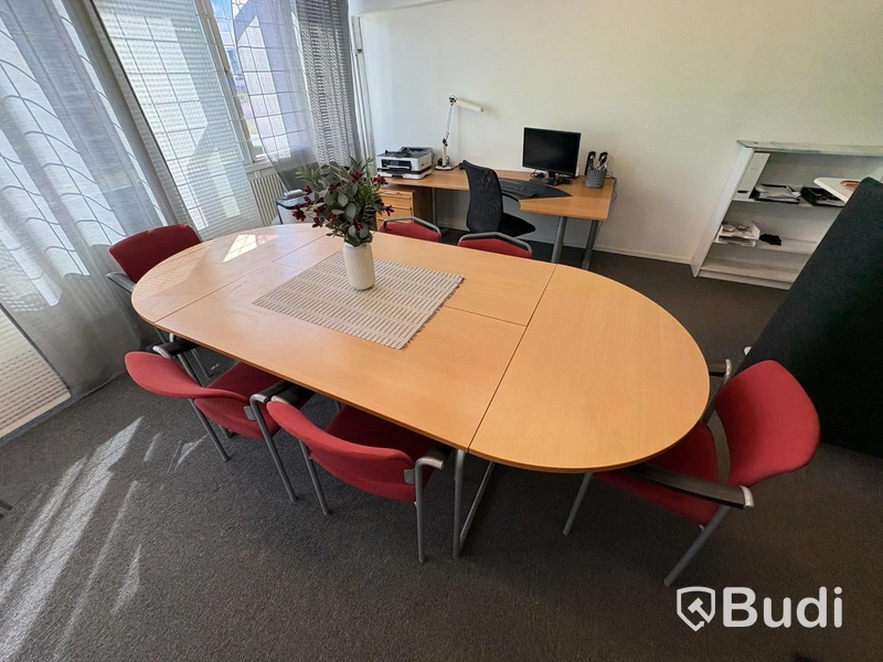 Office lot with furniture and equipment