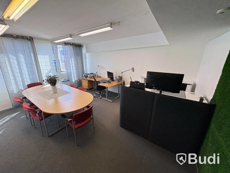 Office lot with furniture and equipment