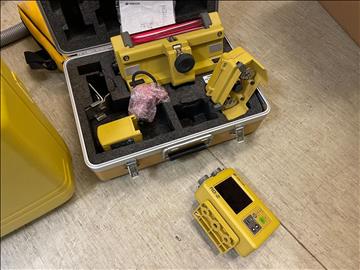 Topcon LS-B2 maskinmottagare ink RD-2 display och väska