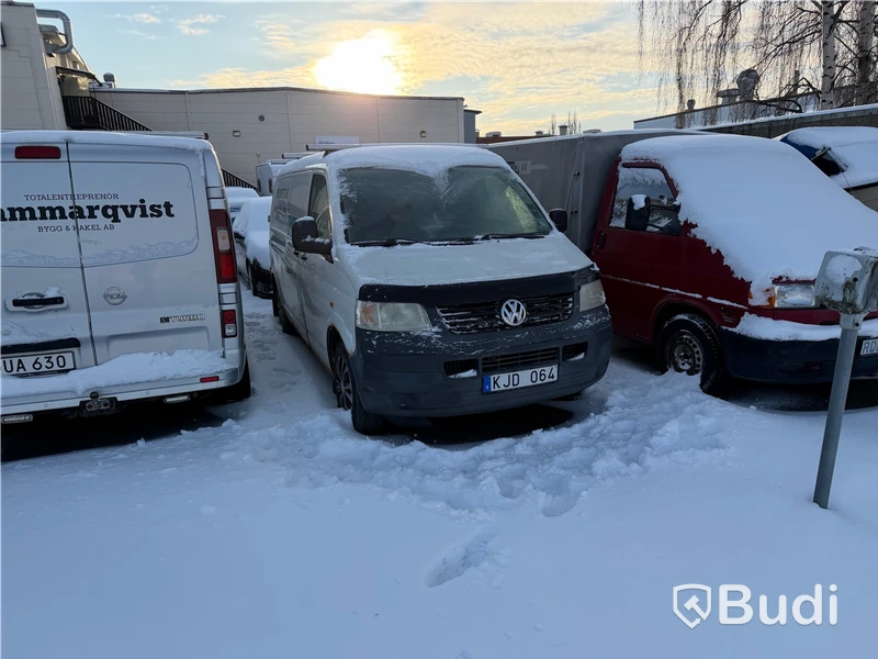 Skåpbil Volkswagen Transporter 2.5 -2008 | Med innehåll | Reparationsobjekt