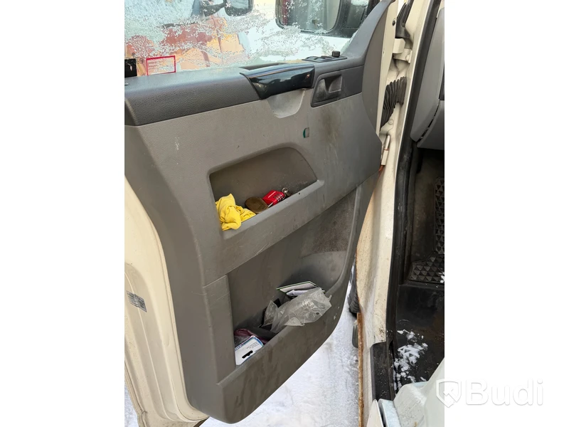 Skåpbil Volkswagen Transporter 2.5 -2008 | Med innehåll | Reparationsobjekt