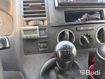 Skåpbil Volkswagen Transporter 2.5 -2008 | Med innehåll | Reparationsobjekt
