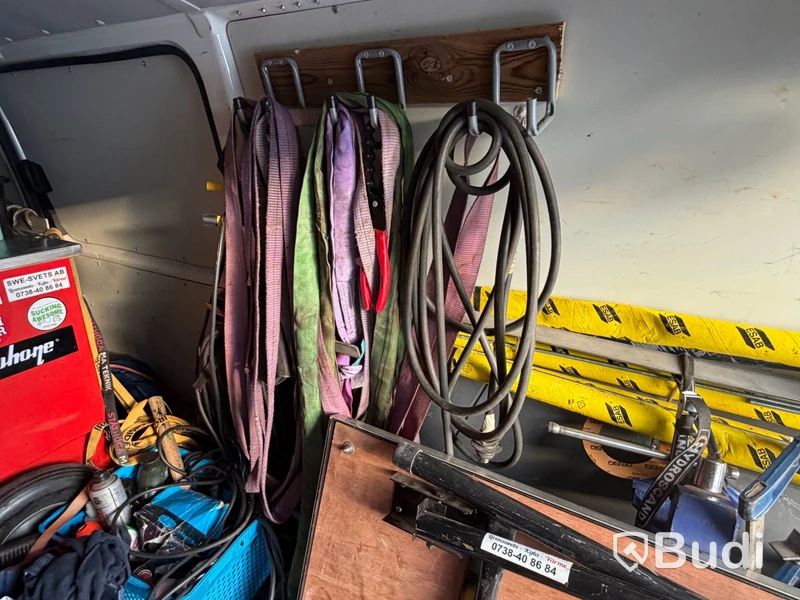 Skåpbil Volkswagen Transporter 2.5 -2008 | Med innehåll | Reparationsobjekt