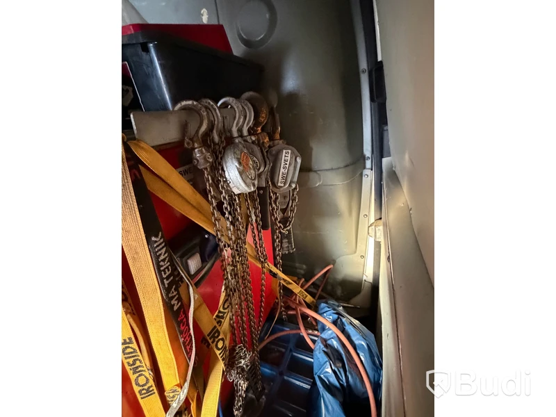 Skåpbil Volkswagen Transporter 2.5 -2008 | Med innehåll | Reparationsobjekt