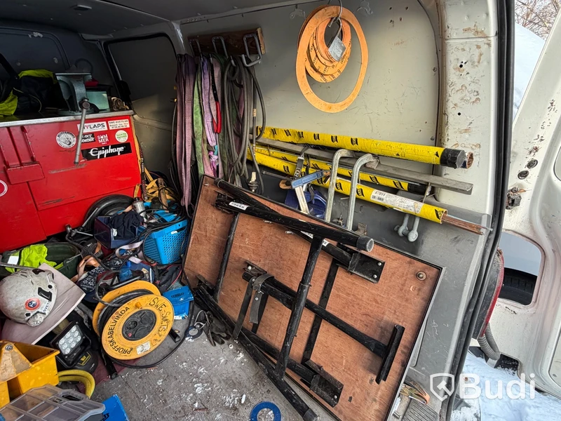Skåpbil Volkswagen Transporter 2.5 -2008 | Med innehåll | Reparationsobjekt
