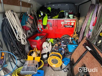 Skåpbil Volkswagen Transporter 2.5 -2008 | Med innehåll | Reparationsobjekt