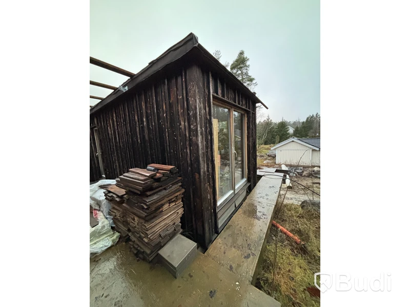 Bod iordninggjord som komplementsbyggnad