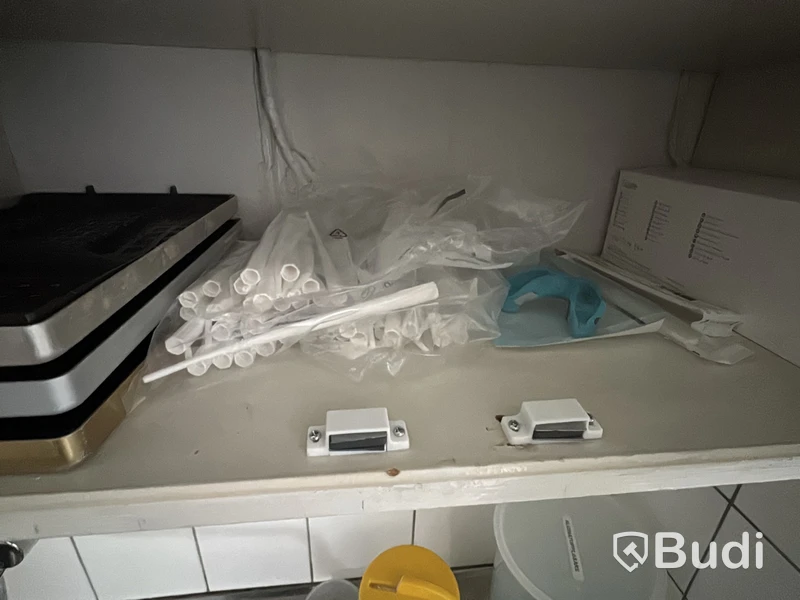 Parti dentalt förbrukningsmaterial och tillbehör