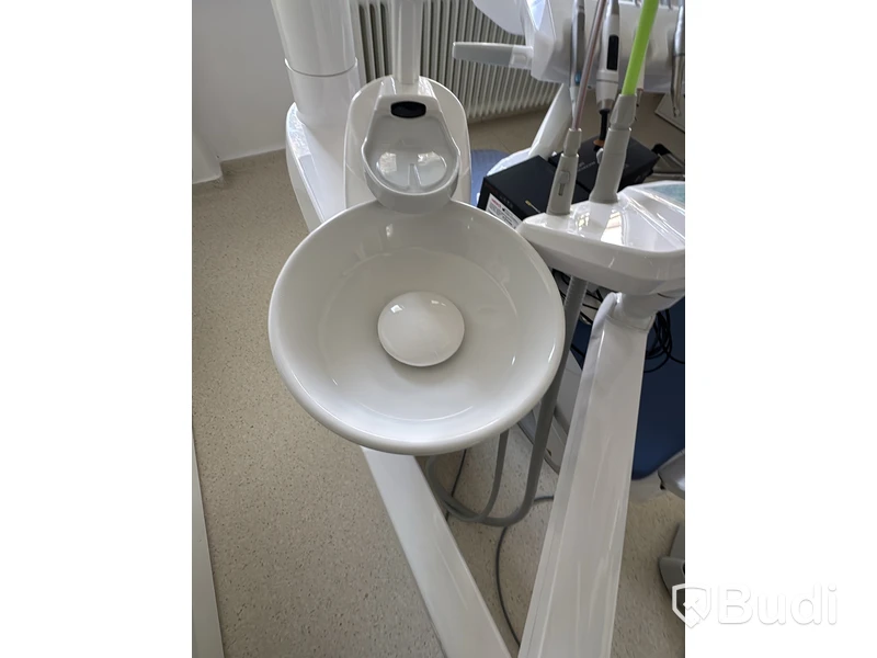 Tandläkarstol Anthos L6 med Cefla röntgen och utrustning