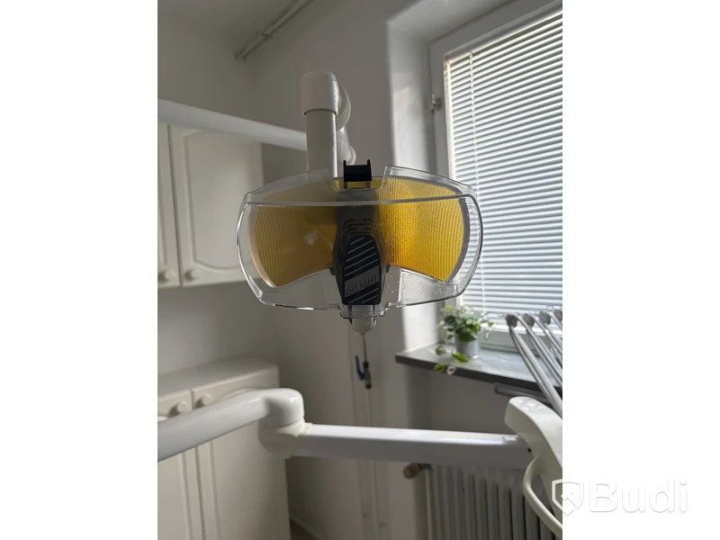 Dental chair PLANMECA COMPACT i with instrument unit and operating light