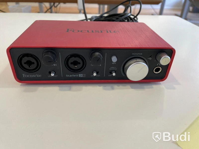 Focusrite Scarlet 2i2 ljudkort