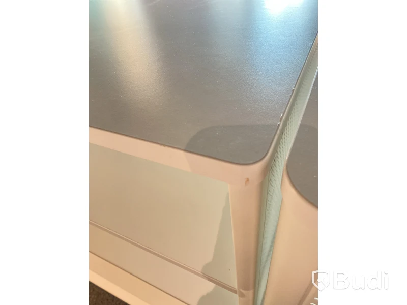 2 st. Hylla IKEA Bekant, vit