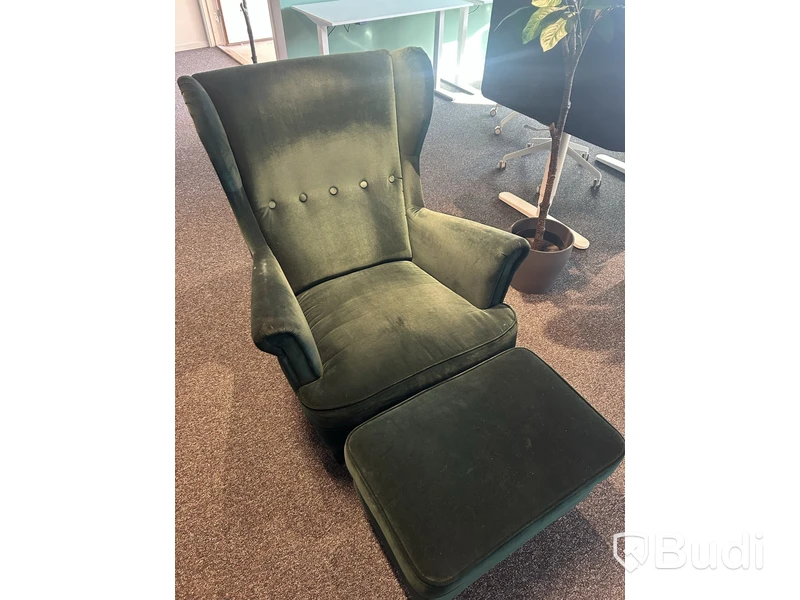 Fåtölj grön, med fotpall