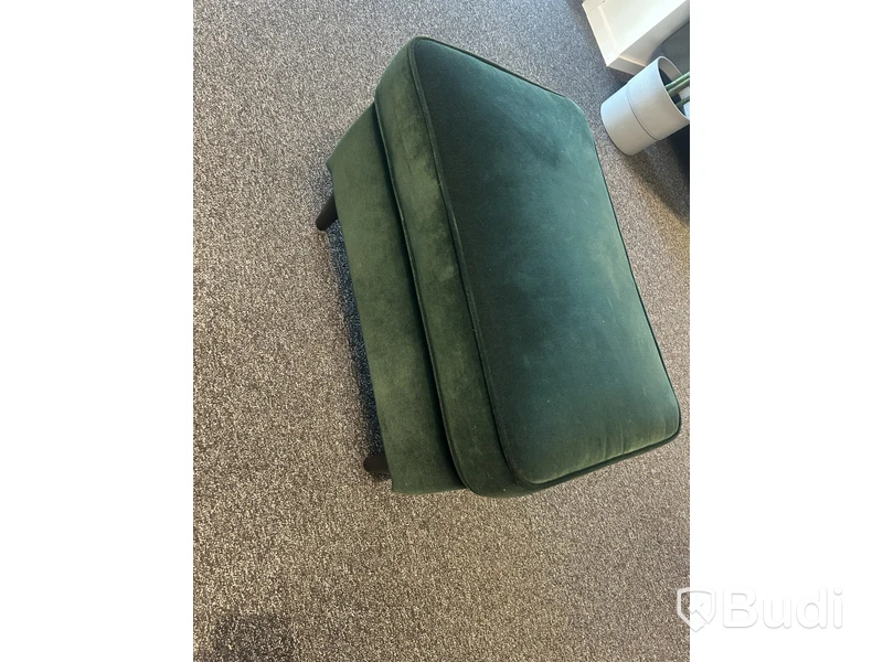 Fåtölj grön, fotpall ingår