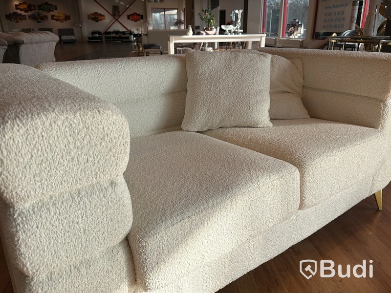 2-sits samt 3-sits soffa, cremevitt teddytyg