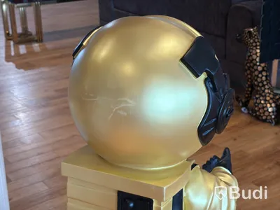 Astronaut, guld/ svart