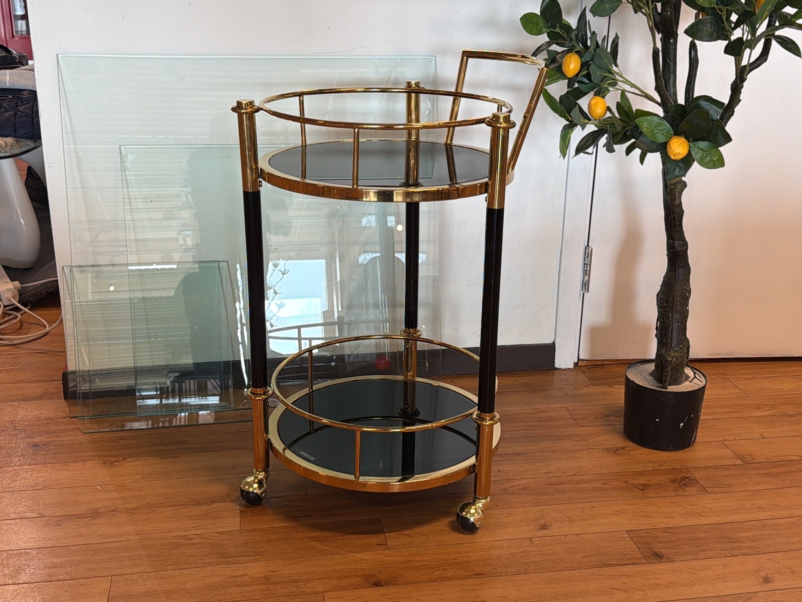 Drinkvagn, svart/ guld