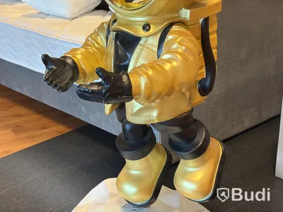 Astronaut, guld/ svart