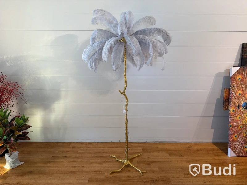 Golvlampa med fjädrar, höjd ca 160 cm