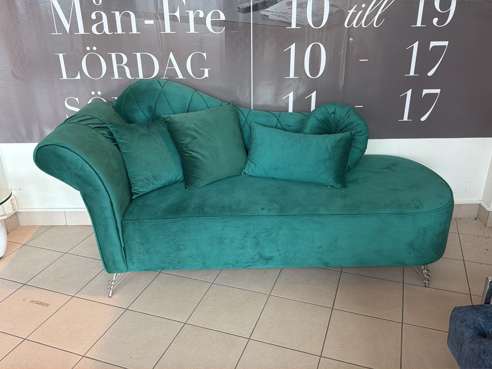 Schäslong, grön sammet