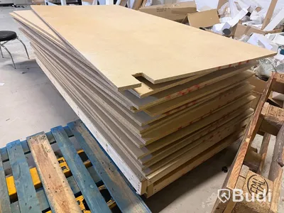 Skivmaterial, ca 40 st samt ca 20 st reglar
