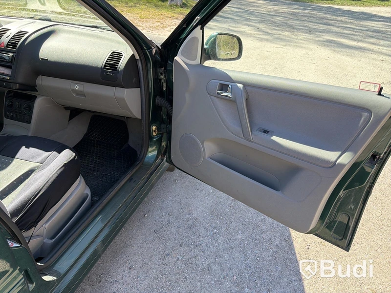 Volkswagen Polo 1.4 -2001 | 5-dörrar
