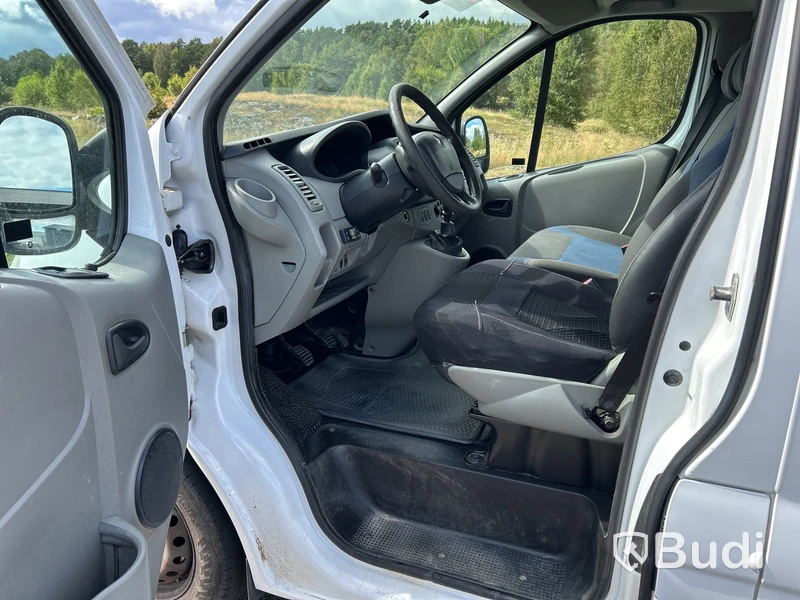 Renault Trafic 2.0 dCi Skåp (115hk) - 2014