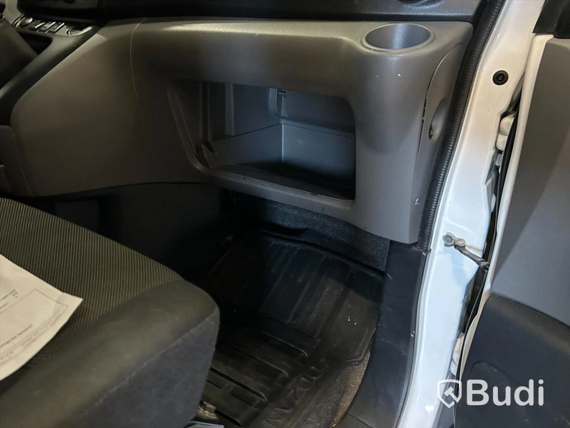 Skåpbil Nissan NV200 -2018