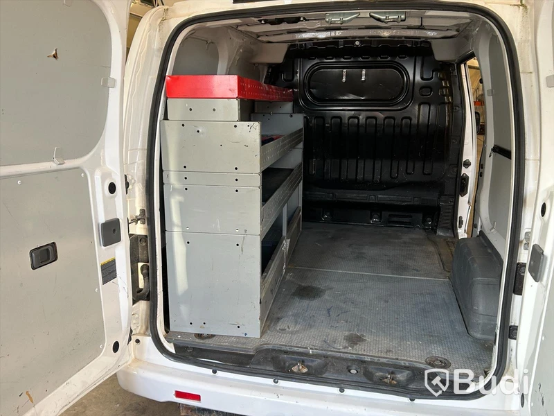 Skåpbil Nissan NV200 -2018