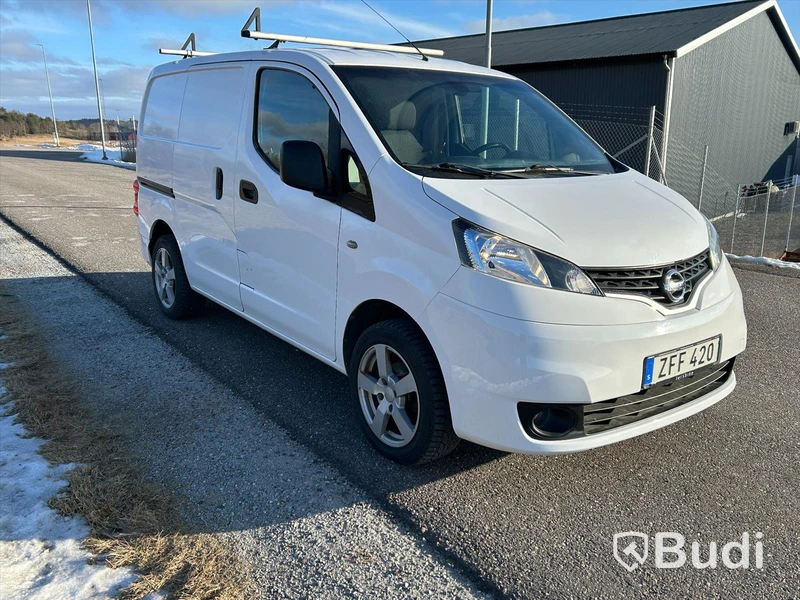 Skåpbil Nissan NV200 -2018