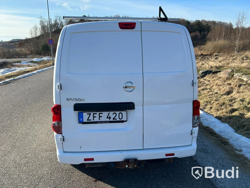 Skåpbil Nissan NV200 -2018