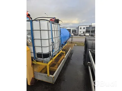 Lastväxlaflak med tank
